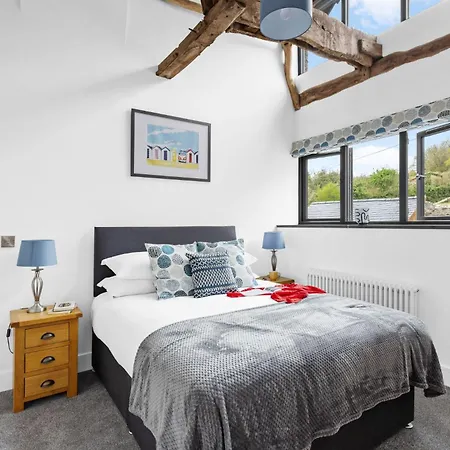 The Granary, Higher Yalberton Farm
