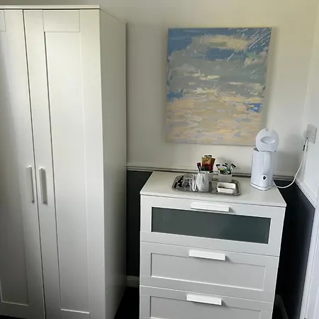 Guest house Amber House 4*