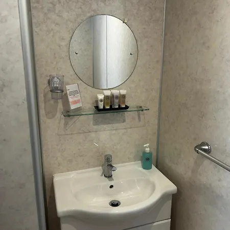 Guest house Amber House 4*