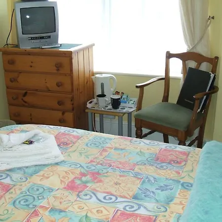 Rockview Bed & Breakfast 3*