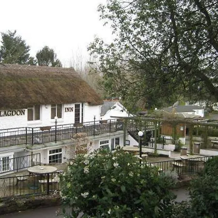 Devon Hills 5*