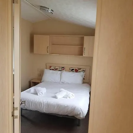 Holiday home Hoburne Devon Holidays Park Sleep 6 Caravan *