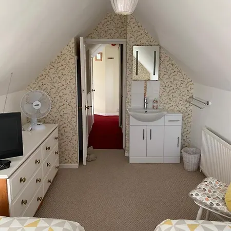 San Brelade Casa de hóspedes 4*