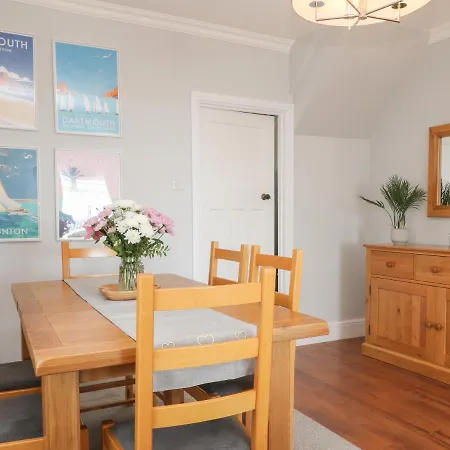 Holiday home Pebble
