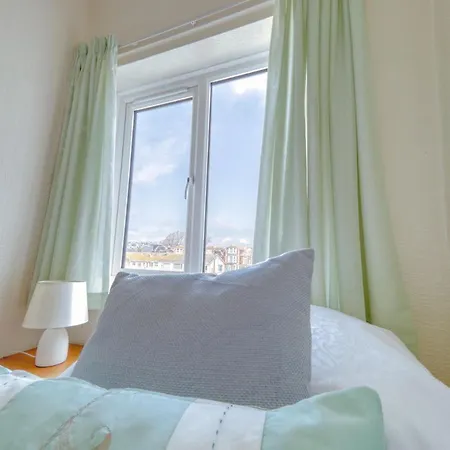 3 - 2 Bedroom Town Views Paignton