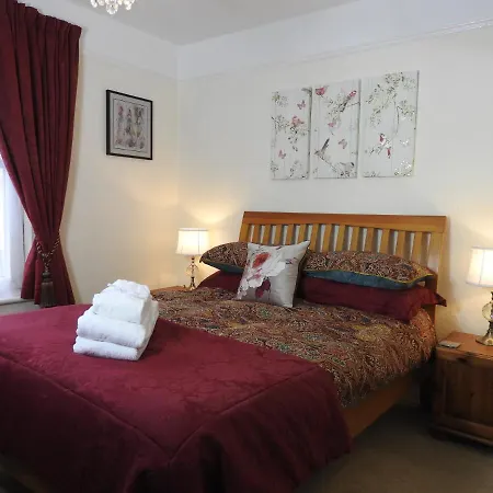 Beaches Bed & Breakfast
