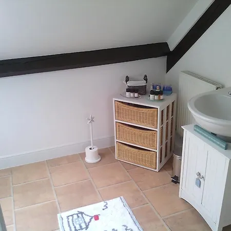 Yew Tree House Bed & Breakfast Paignton