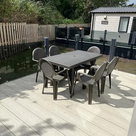 Hoburne Woodland Glade Brand New Caravan Holiday park *
