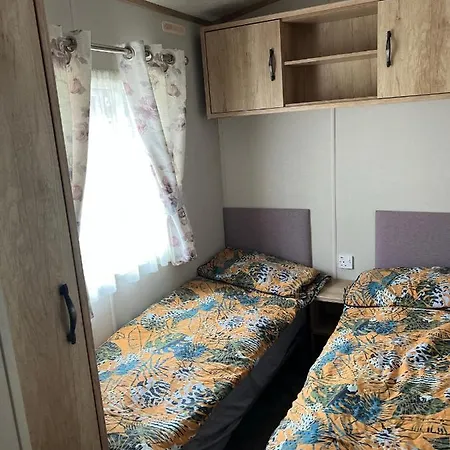 Hoburne Woodland Glade Brand New Caravan Holiday park *