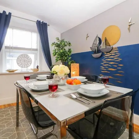 Apartment Riviera Coastal In Devon Uk *
