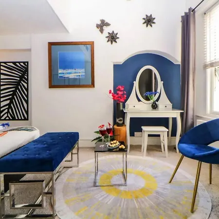 Riviera Coastal In Devon Uk Apartment
