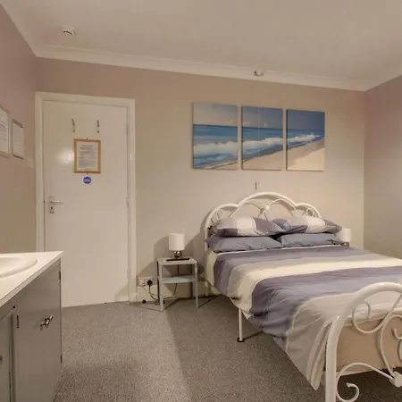 Guest house The Rosslyn