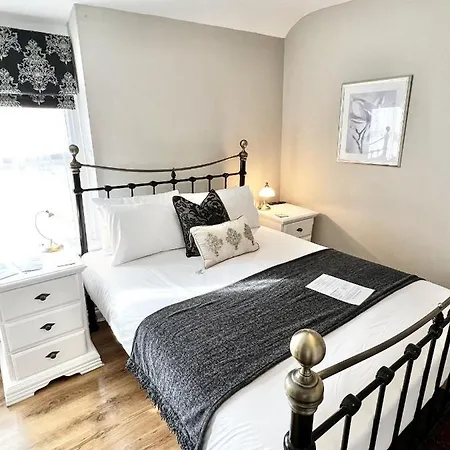 Devon House Paignton