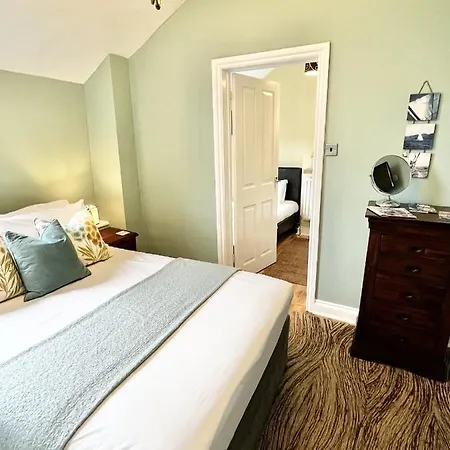 Casa de hóspedes Devon House 4*
