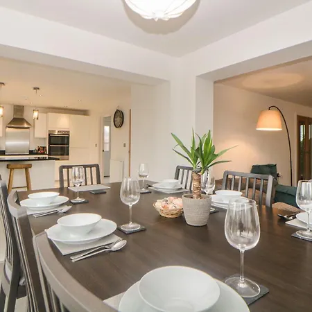 Holiday home 2 White Rock Court Paignton