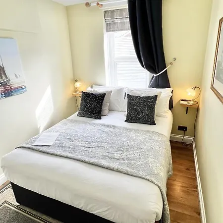 Devon House Paignton