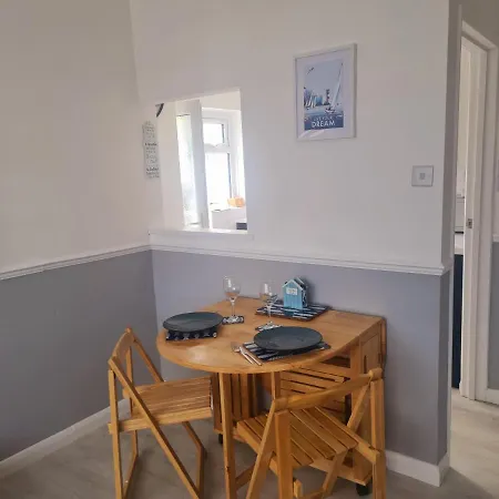 Private 2 Bedroom House Close To The Holiday home Paignton