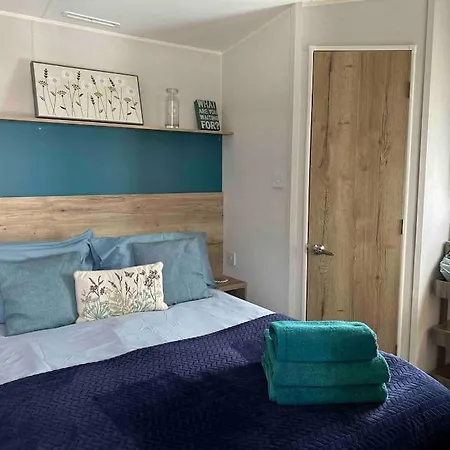 Hoburne Devon Bay - Hot Tub 2 Bed *