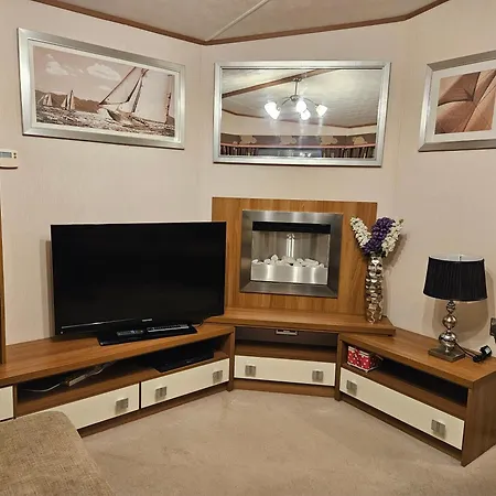 Apartment 10 Min Walk To South Devon