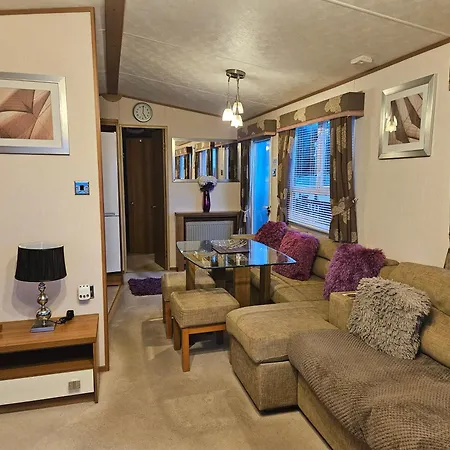 10 Min Walk To South Devon * Paignton