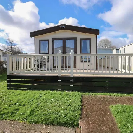 Holiday home Caravansleeps6-freeparking-quietretreat-nature *