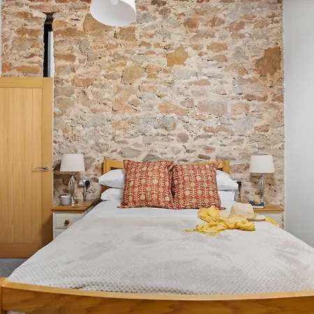 Holiday home The Linhay, Higher Yalberton Farm *