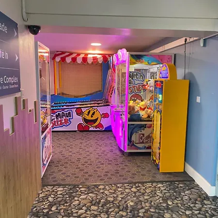 3 Bedroom Caravan On Luxury Devon Apartment Paignton