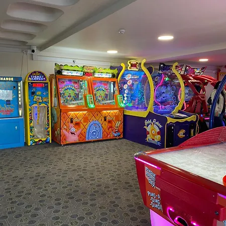 Apartment 3 Bedroom Caravan On Luxury Devon Paignton