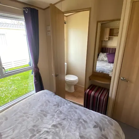 Apartment 3 Bedroom Caravan On Luxury Devon Paignton