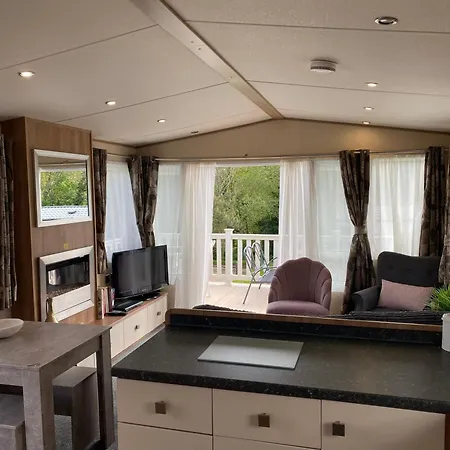 3 Bedroom Caravan On Luxury Devon Paignton