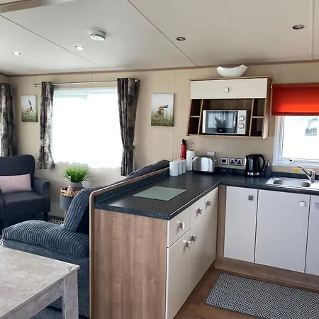 3 Bedroom Caravan On Luxury Devon Paignton