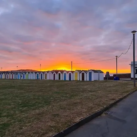 Holiday home Preston House