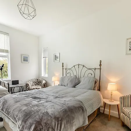 Hyde Away Holiday home