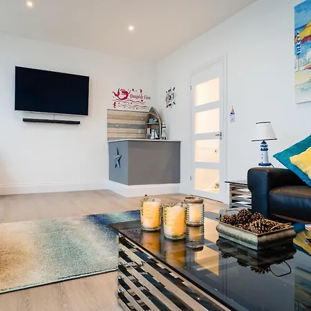 Apartment Quayside View - Luxury On Harbour *