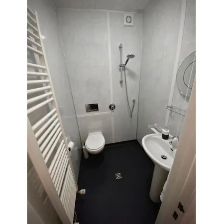 Holiday home Briarfield - Adorable 1 Bedroom Seaside Apartment, On-site Parking