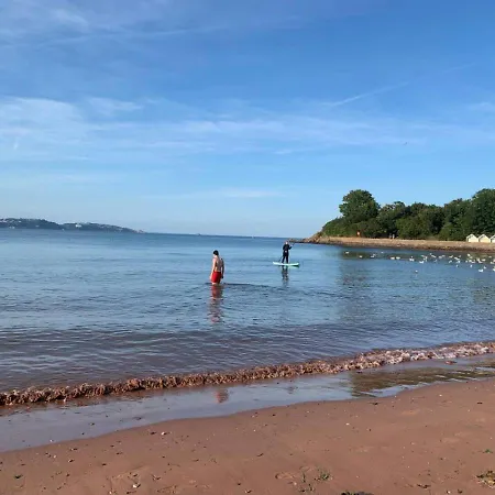 Briarfield - Adorable 1 Bedroom Seaside Apartment, On-site Parking Holiday home *