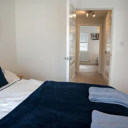 3 Bed Beachfront At Pier Sands