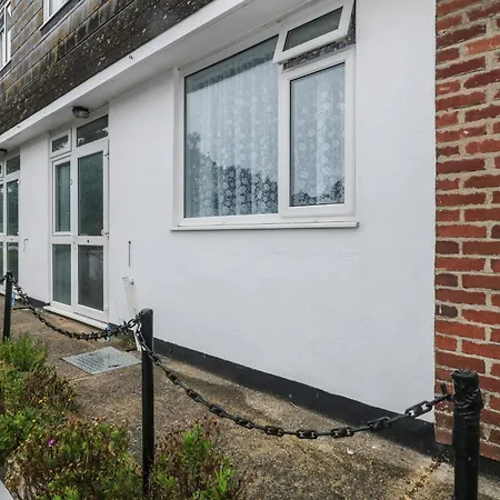 Flat 2, Big Tree Flats *
