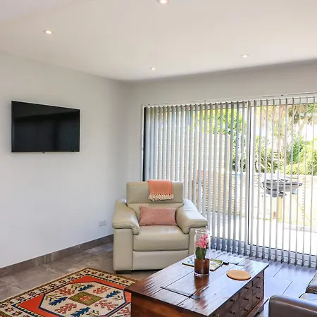 3 Palms Paignton