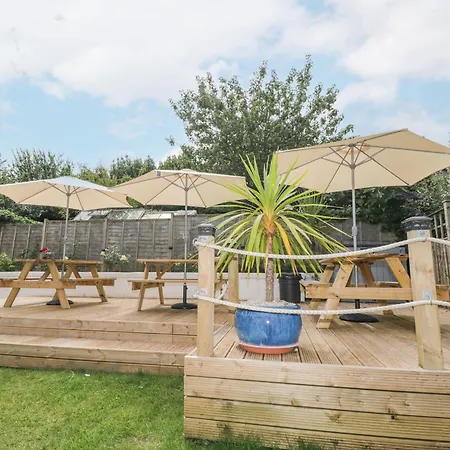 Flat 1, Big Tree Flats Holiday home Paignton