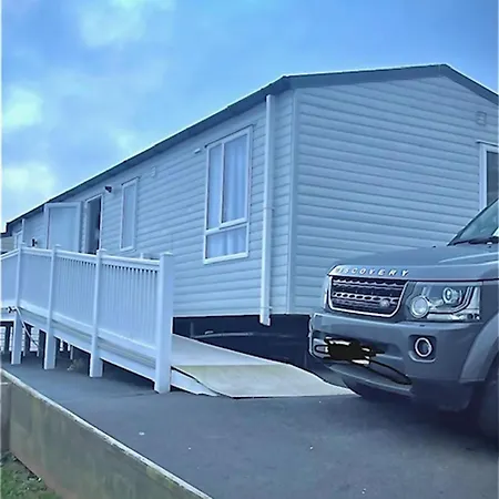 Holiday home Luxury Caravan Sea Views Sleep 6 Free Wifi *