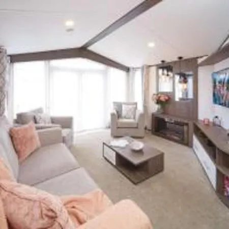 Luxury Caravan Sea Views Sleep 6 Free Wifi *