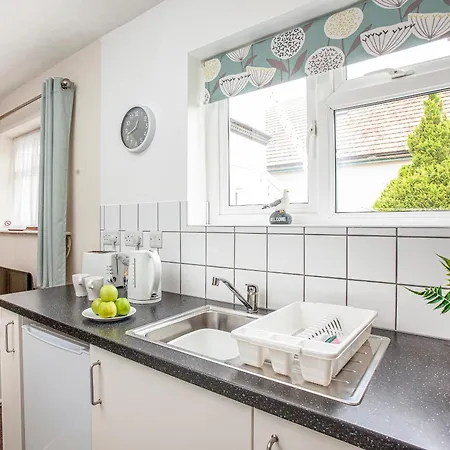 Holiday home Four - Uk39840 Paignton