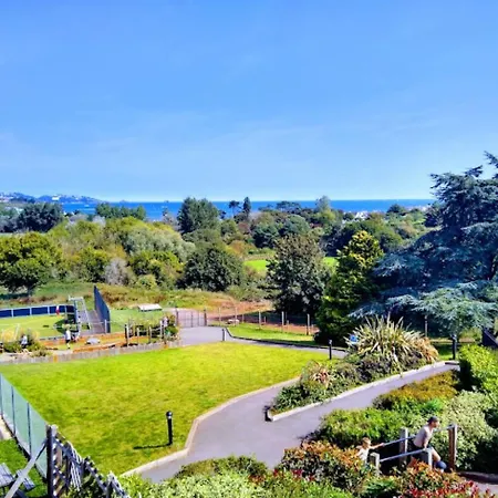Luxury @ Hoburne Devon Bay *