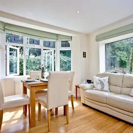 Apartment Oldway