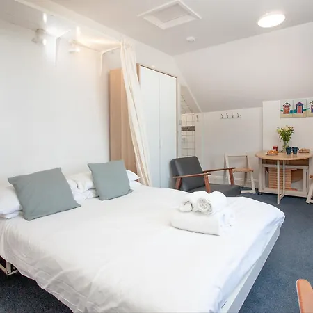 Twelve - Uk39868 Holiday home