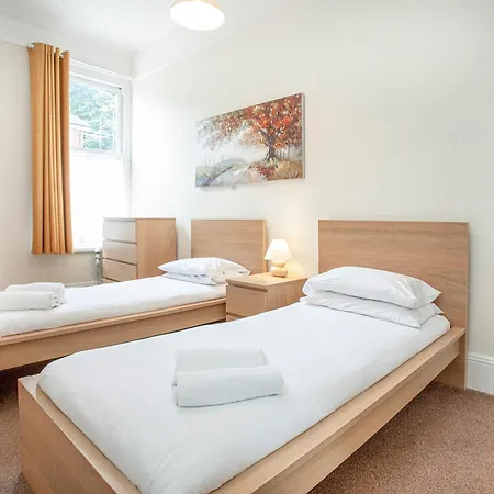 Three - Uk39836 Holiday home *