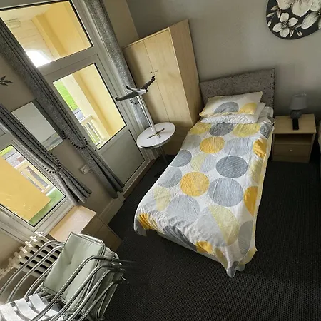 Cambria Hotel