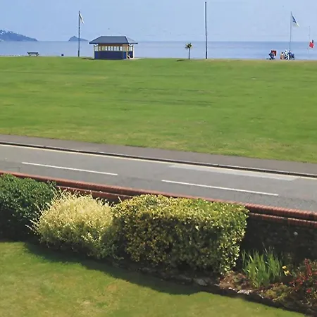 Cambria * Paignton