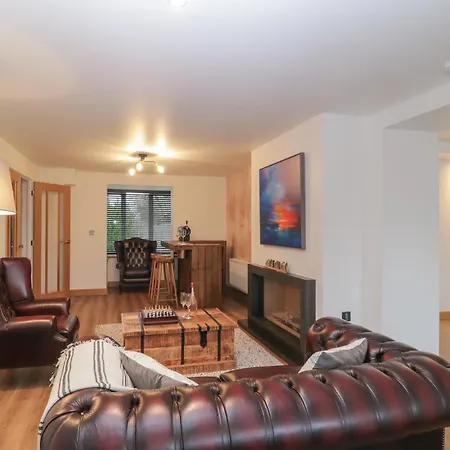 2 White Rock Court Holiday home *